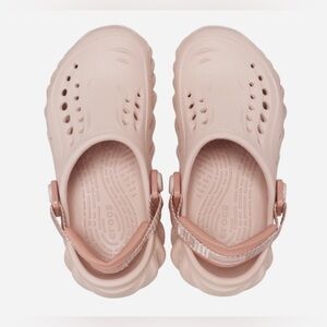 CROCS Echo Clogs
Size: 6 (Big Boy) Unisex